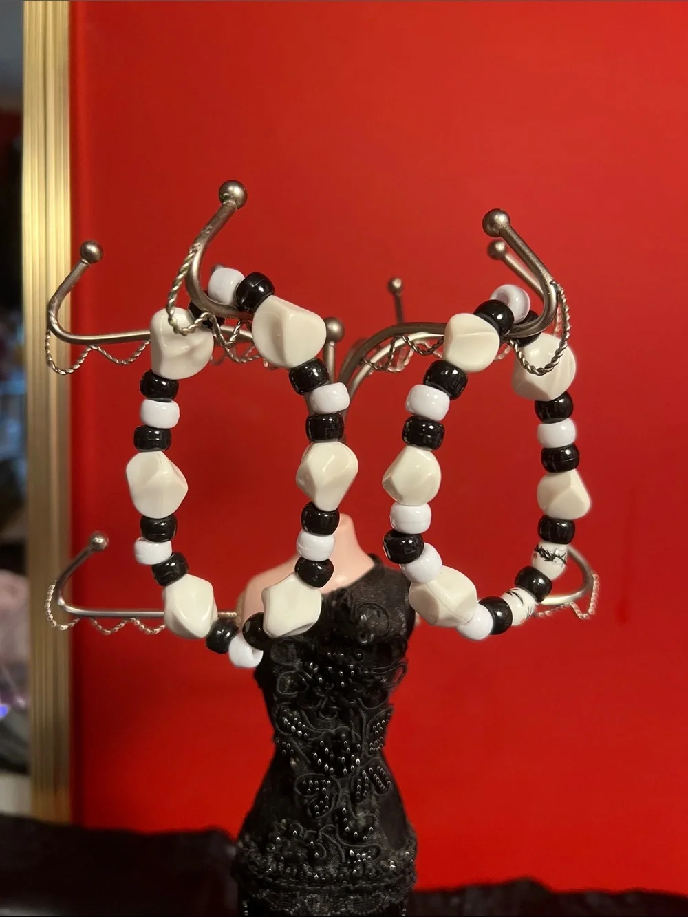 Black and white beaded bracelet homemade